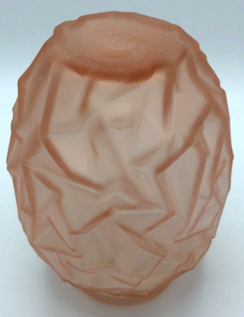 Vase Art Déco en Verre Moulé Pressé Rose Satiné-photo-7