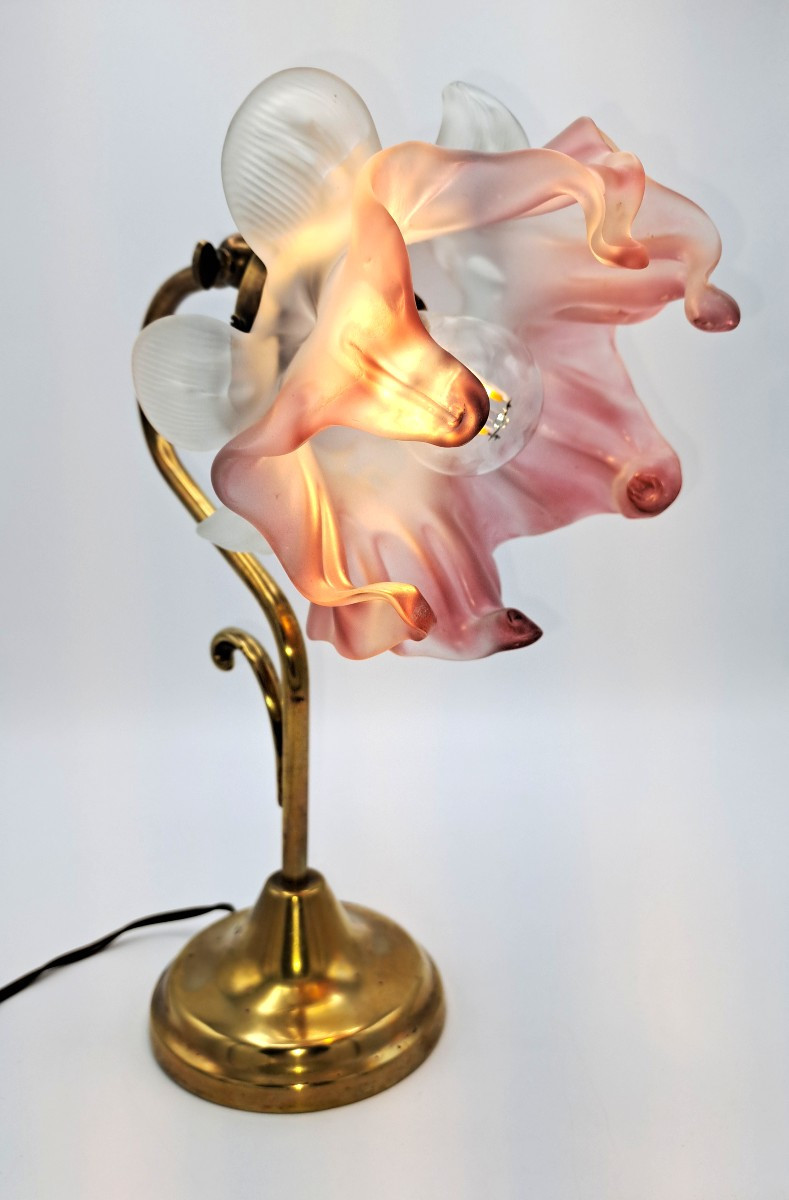 Table Lamp With Glass Paste Tulip Forming An Art Nouveau Flower-photo-2