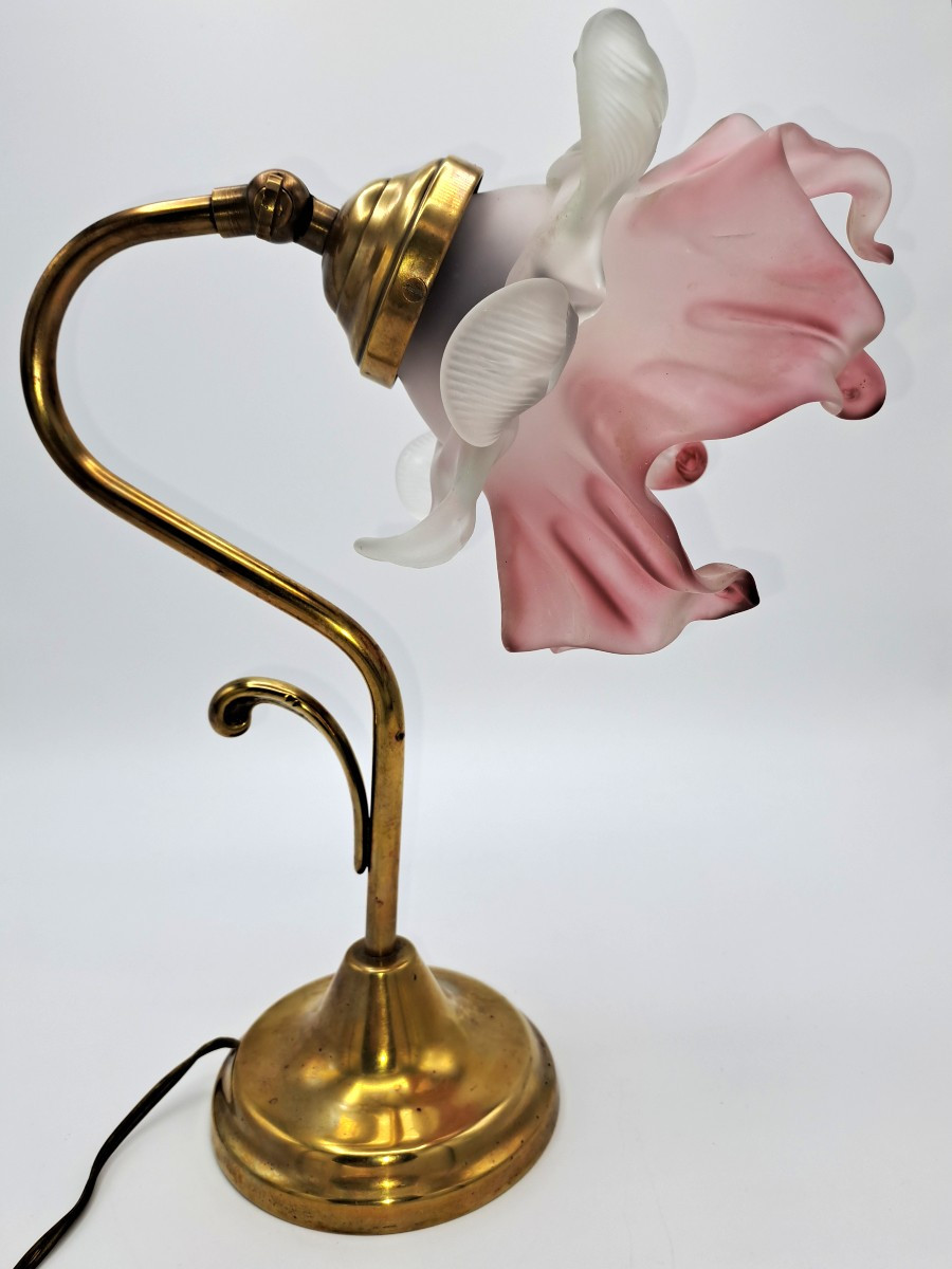 Table Lamp With Glass Paste Tulip Forming An Art Nouveau Flower-photo-4