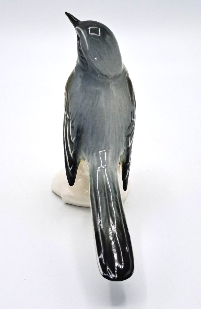 Saxon Porcelain Bird From The Karl Ens Manufactory: Brook Wagtail-photo-3