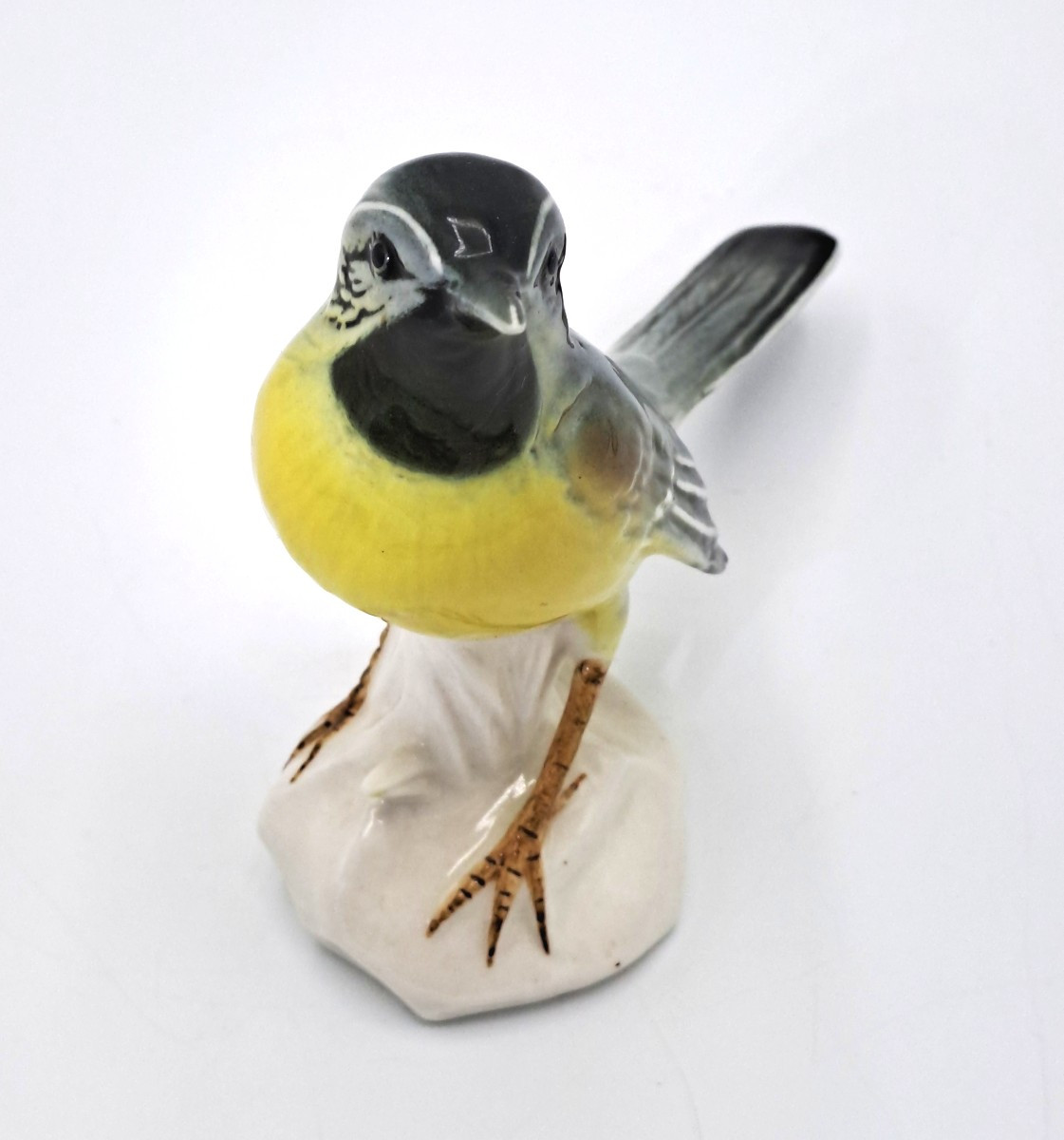 Saxon Porcelain Bird From The Karl Ens Manufactory: Brook Wagtail-photo-5