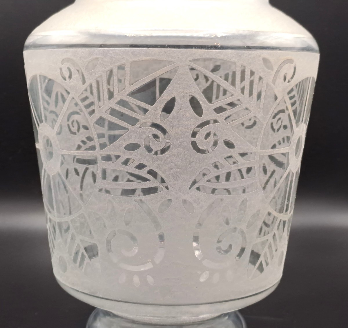 Art Deco Crystal Vase Signed Lorrain, A Subsidiary Of Daum, With Frosted Effect Decoration, Circa 1930-photo-3