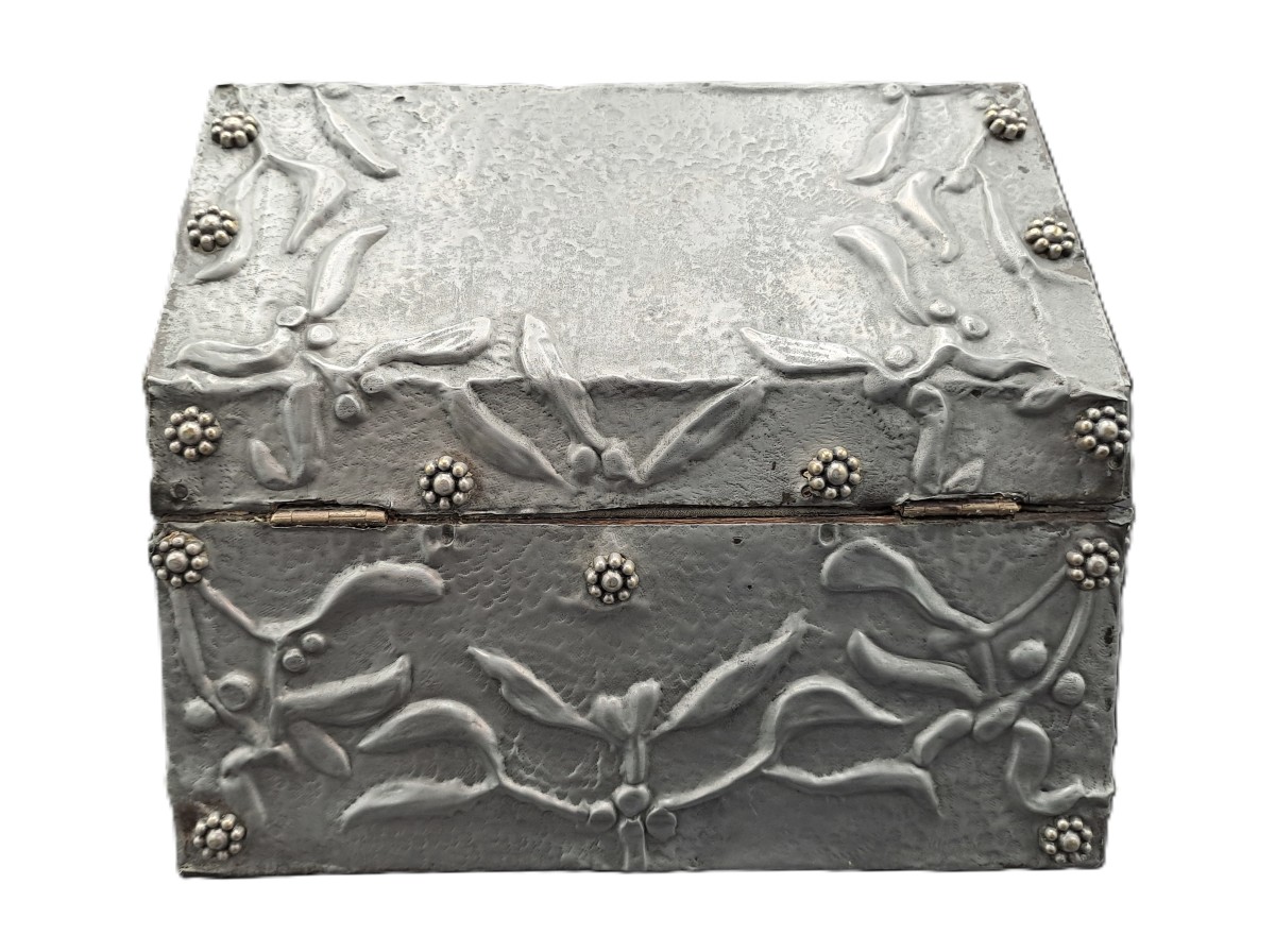 Repoussé Tin Jewelry Box, Dlg By Alfred Louis Daguet, Art Nouveau Period, Jugendstil-photo-3
