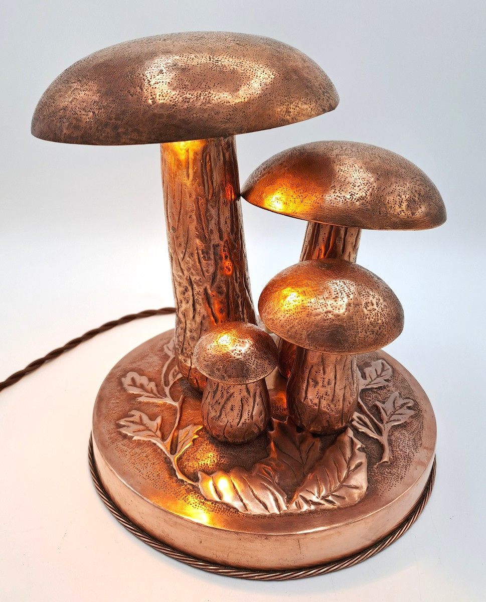 Lampe Veilleuse Art Nouveau en Dinanderie de Cuivre, Curiosité, début XXème siècle