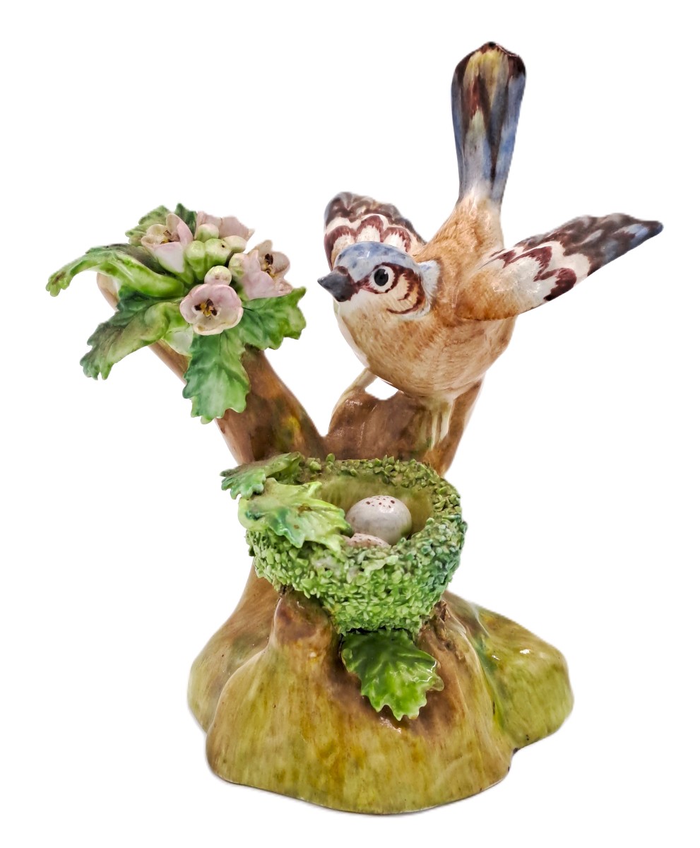 Pinson des arbres, Oiseau en porcelaine anglaise Crown Staffordshire, Au Vase Étrusque Paris