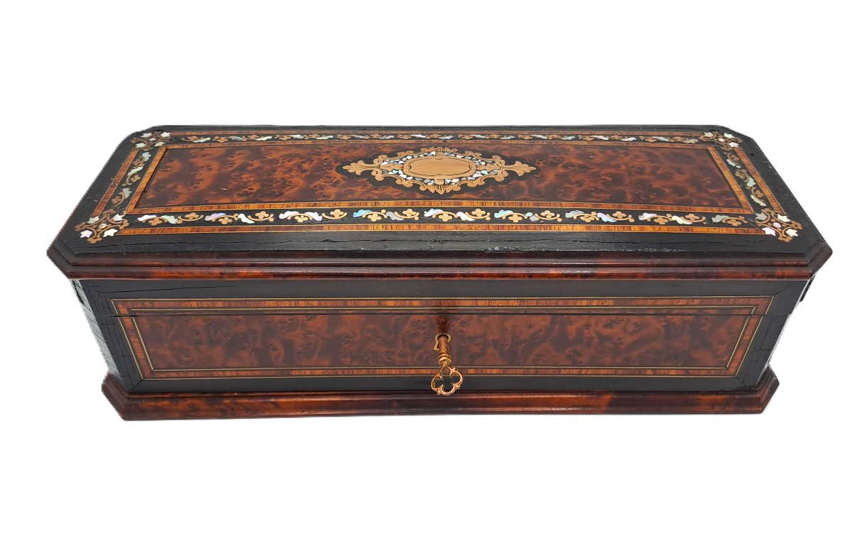 Boîte à gants marquetée, époque Napoléon III, XIXème siècle