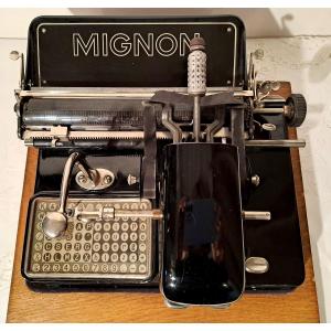 Rare Machine à écrire de Collection MIGNON, Début XXème Siècle