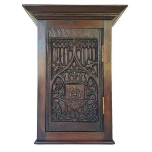 Neo-gothic Box With A Coat Of Arms Featuring Three Fleurs-de-lis Surmounted By A Crown, 19th Century