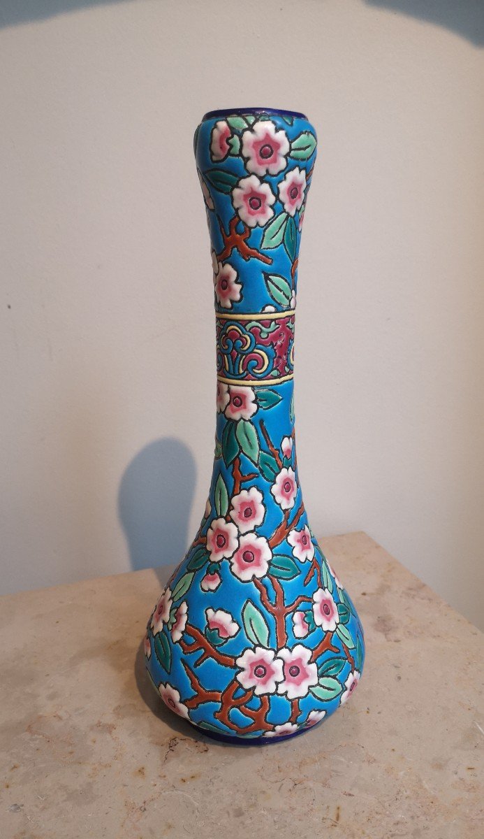 Vase bleu en émaux de Longwy