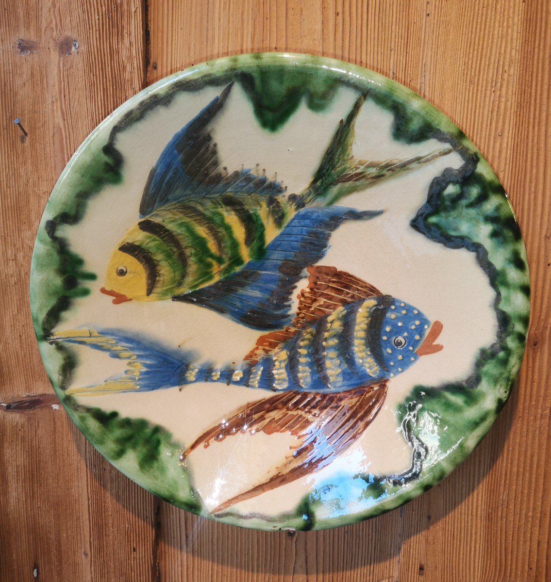 Puydemont Fish Plate