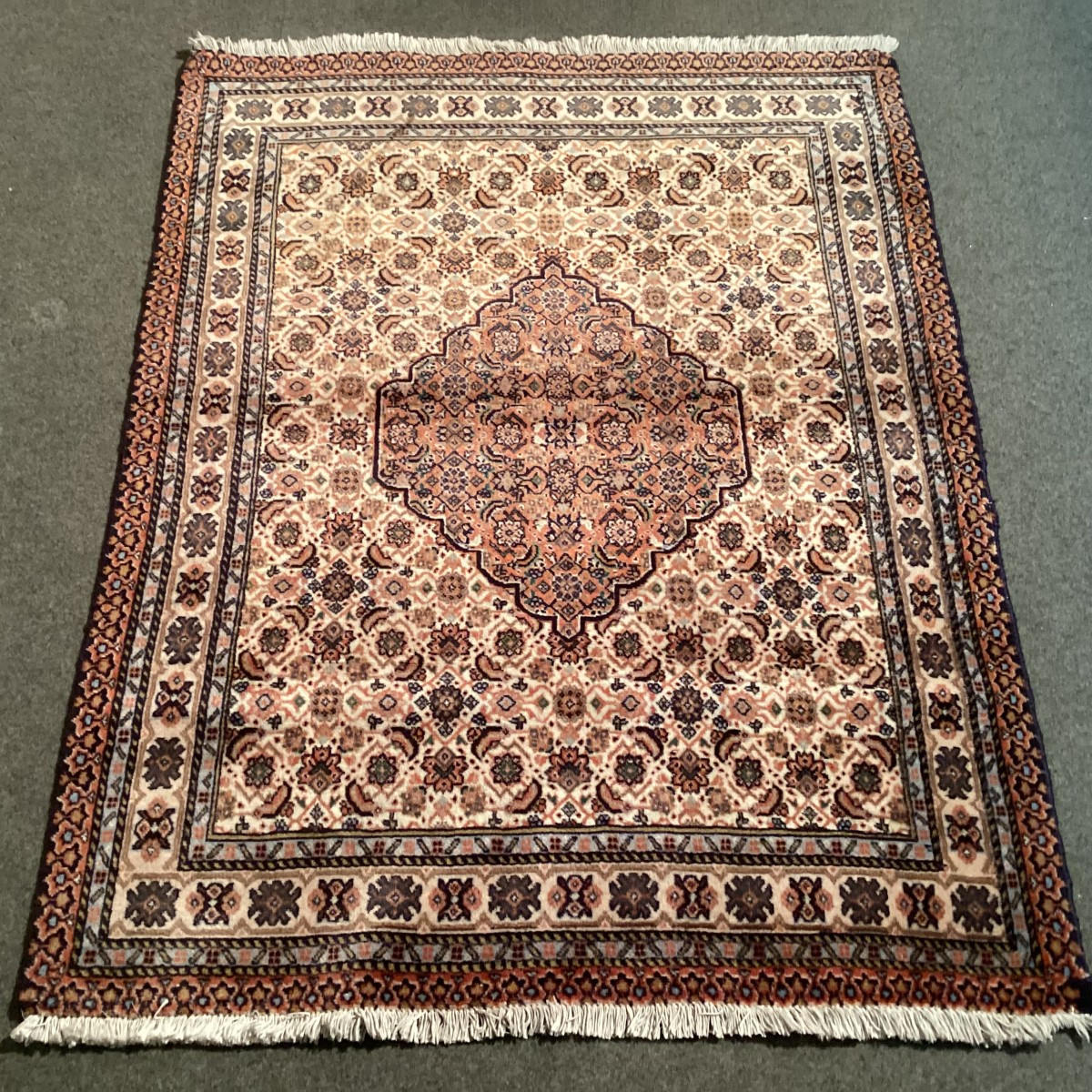 TAPIS   BIDJAR    IRAN      1.42  X  1.05 