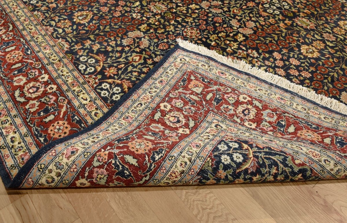 Hereke Rug (turkish)-photo-2