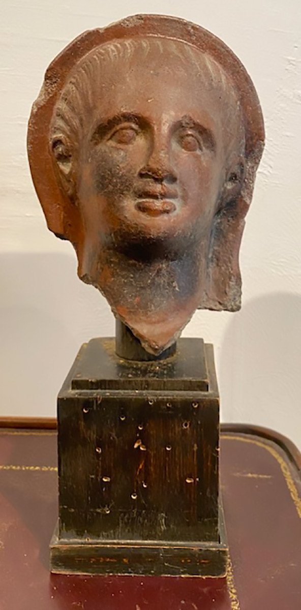Tête Antique En Terre Cuite
