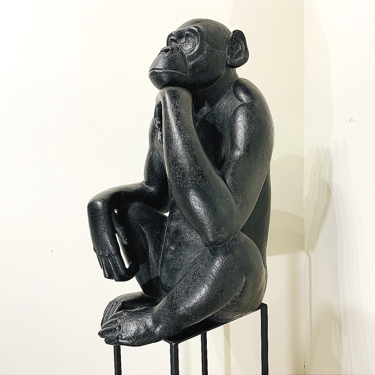 Bonobo Pensif, Sculpture Animalière En Bronze,  école Française De Florence Jacquesson-photo-3