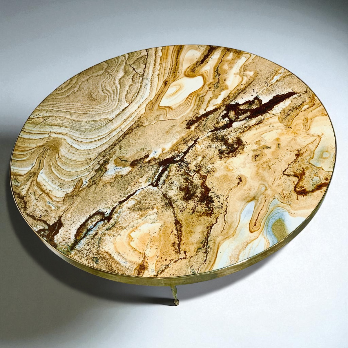Round Coffee Table, Onyx Top Resting On Brass Legs-photo-3