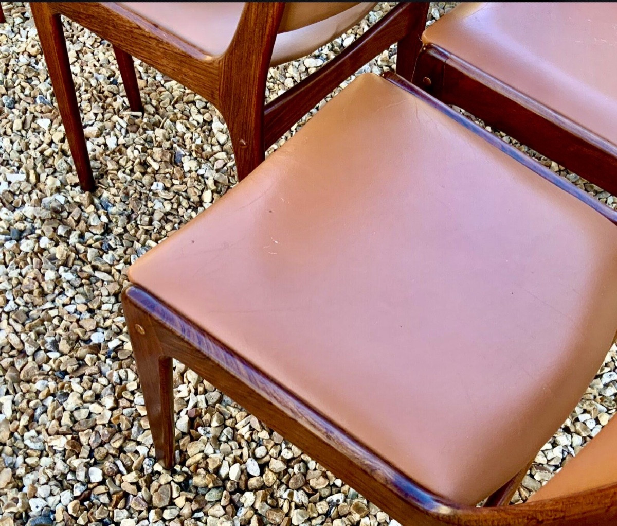8 Scandinavian 1960s Chairs By Johannes Andersen In Solid Rosewood And Leather-photo-1