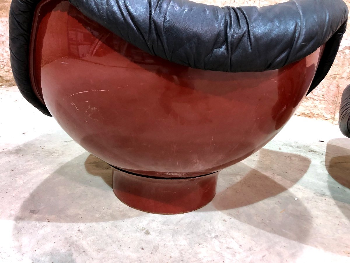 Paire De Gros Fauteuils Italiens En Cuir Et Fibre De Verre-photo-2