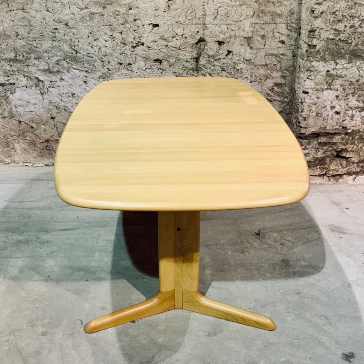 Scandinavian Design Table In Solid Beech.-photo-2