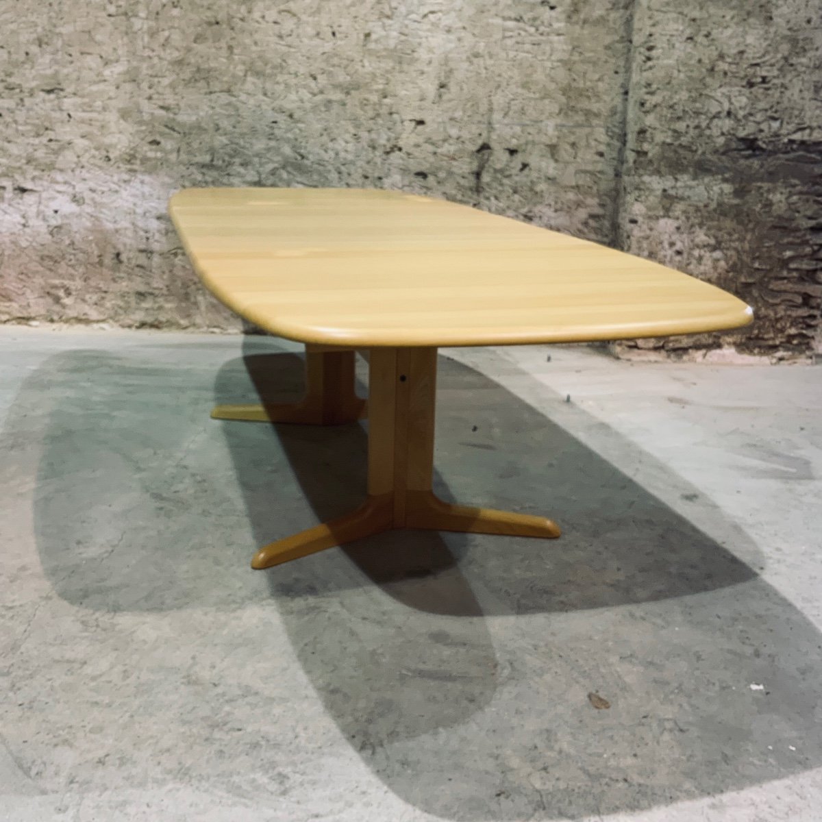 Scandinavian Design Table In Solid Beech.-photo-7