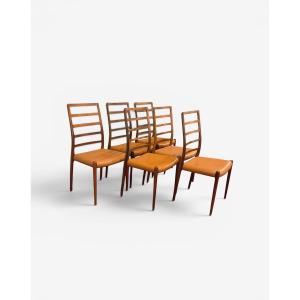 Série de Chaises scandinaves années 1960 de Niels Otto Møller