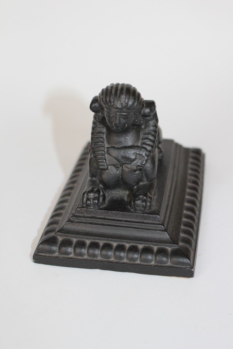 Sphinx Paperweight In Cast Iron On Iron Base 1850 France Napoleon III-photo-2