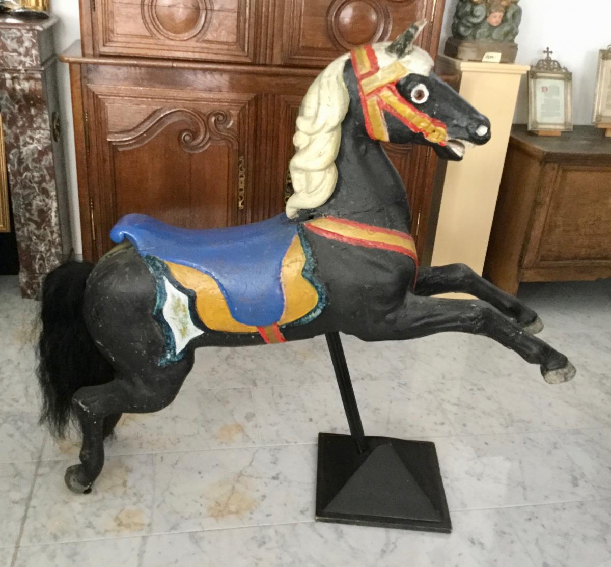 Grand Cheval De Manège En Bois Sculpté Et Peint Polychrome 19ème