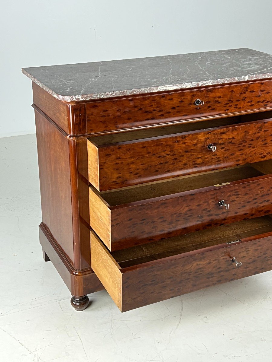 Mahogany Chest Of Drawers-photo-4