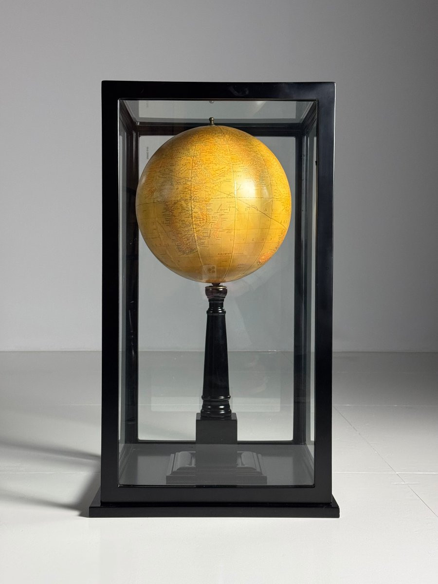 Large Globe In A Display Case-photo-6