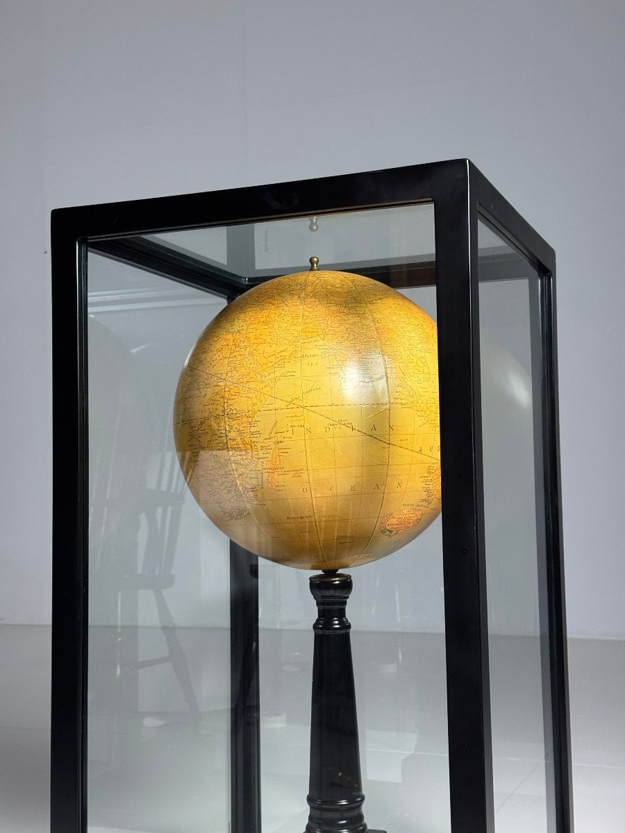 Large Globe In A Display Case-photo-7