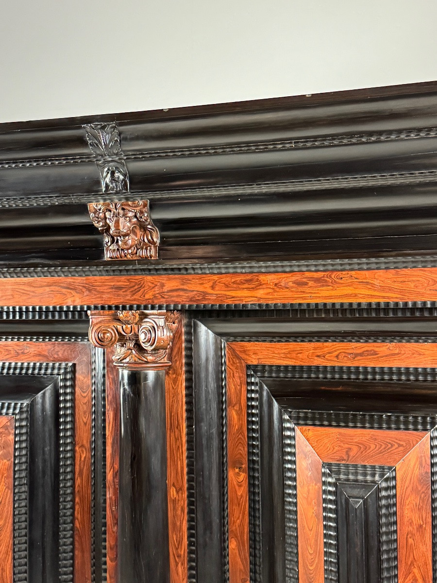 Dutch Baroque Cushion Cabinet 1700-photo-5