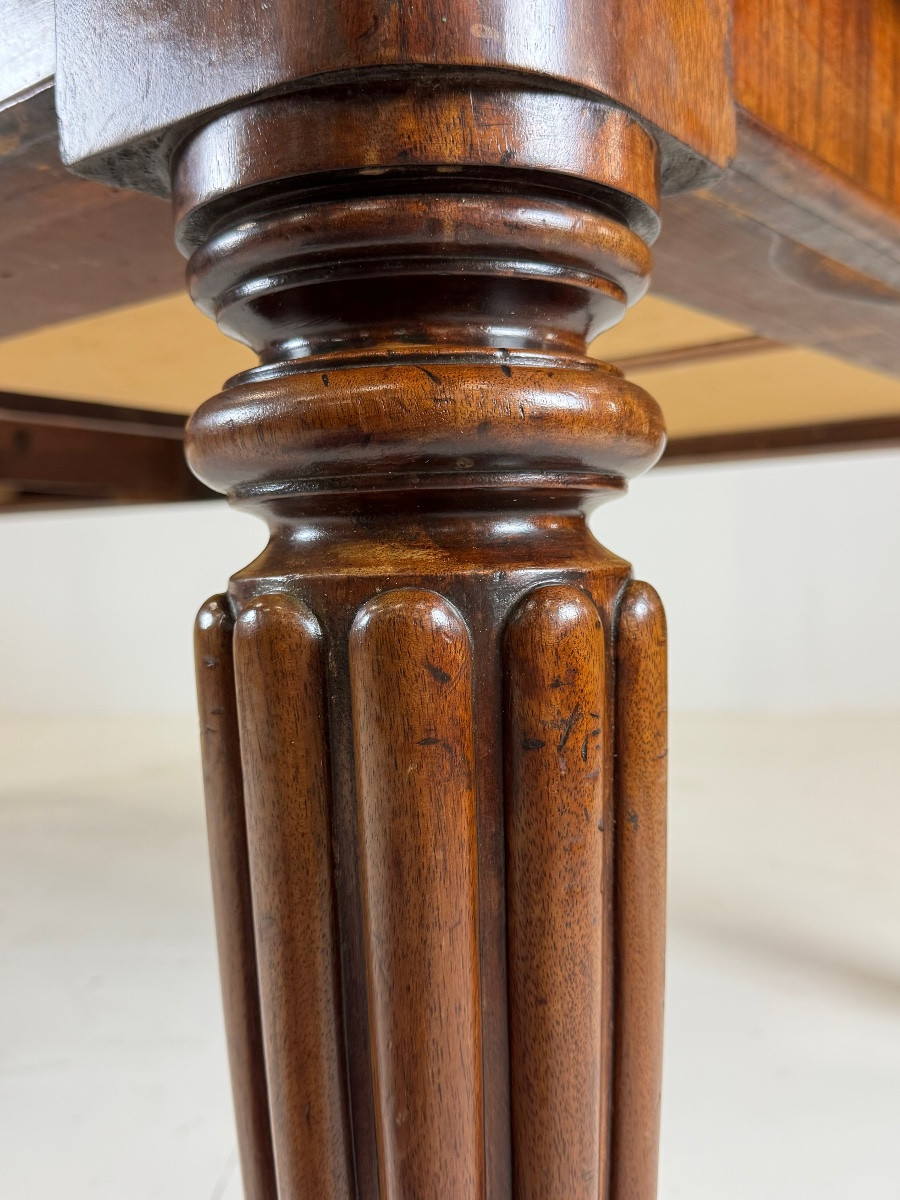 19th Century Mahogany Desk-photo-3