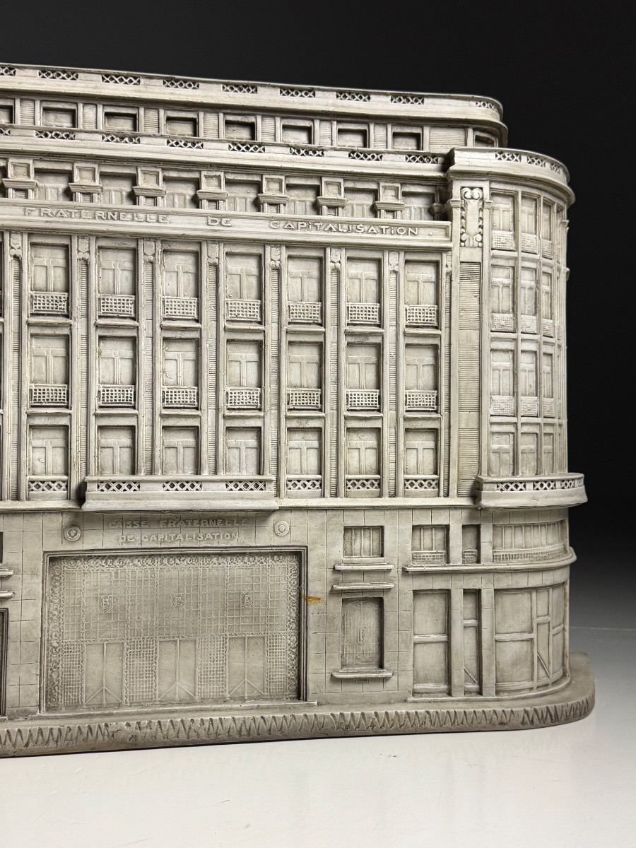 Scale Model Of The Lille Fraternal Capitalization Fund-photo-1