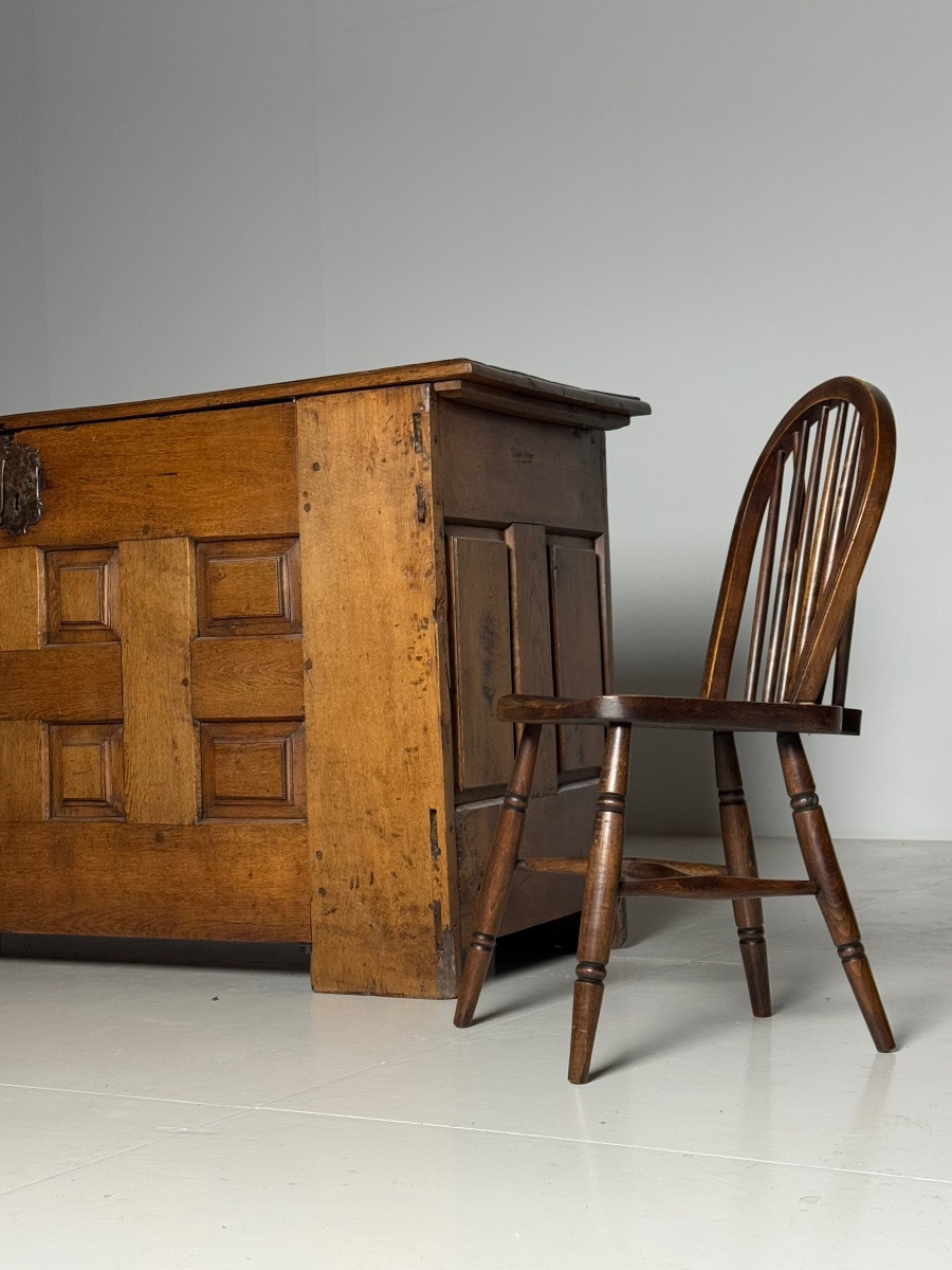 18th Century Spanish Chest-photo-1