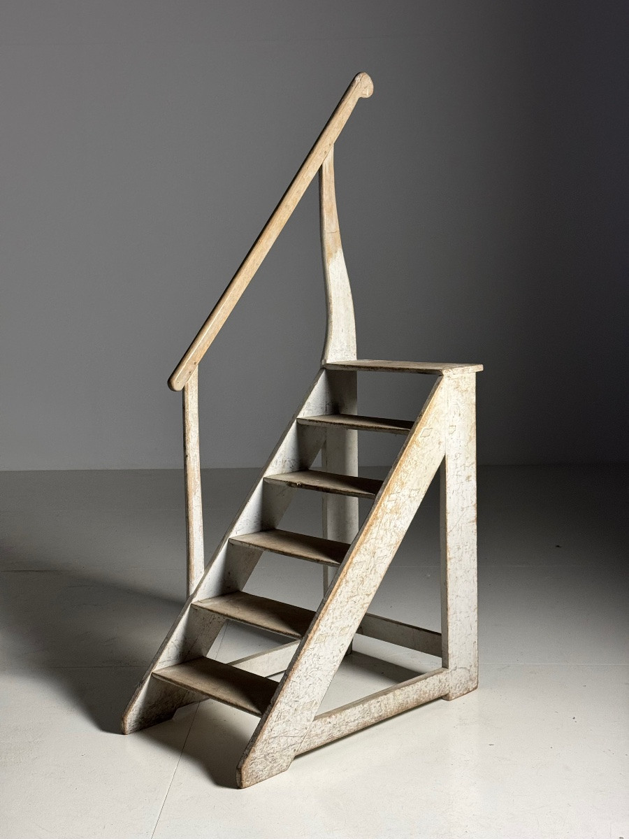 Library Staircase, Early 20th Century -photo-1
