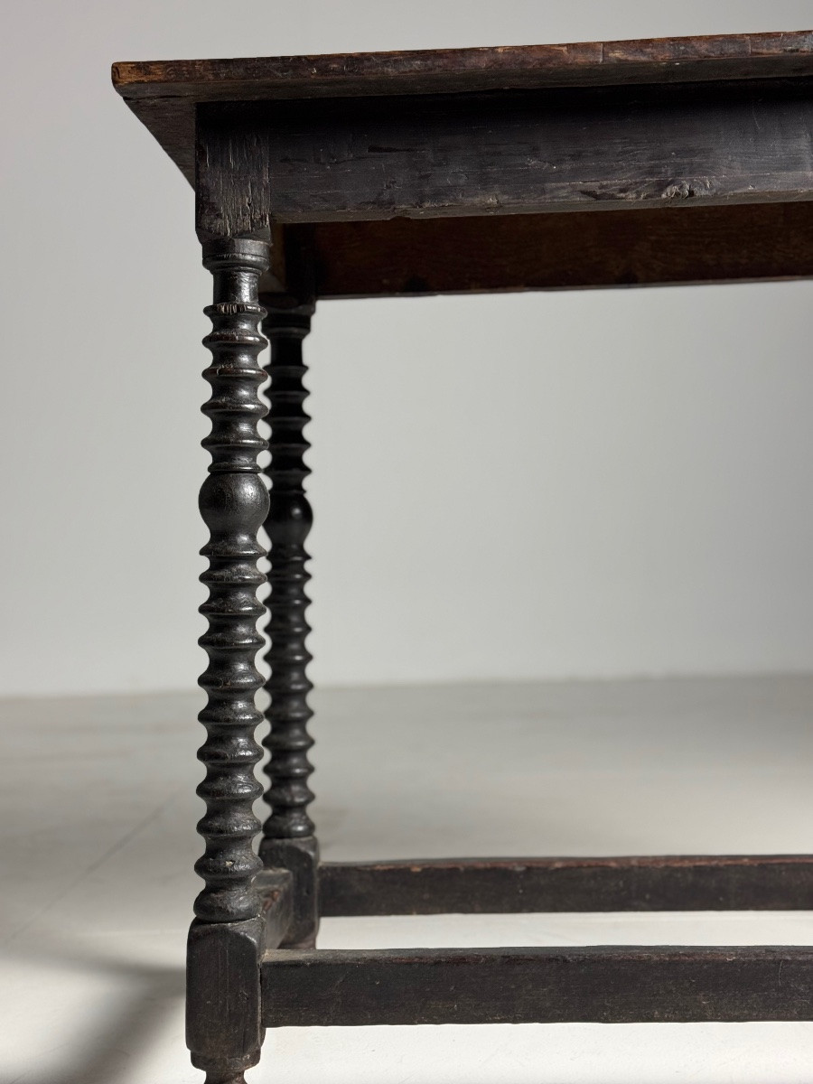 18th Century Antique Spanish Side Table-photo-6