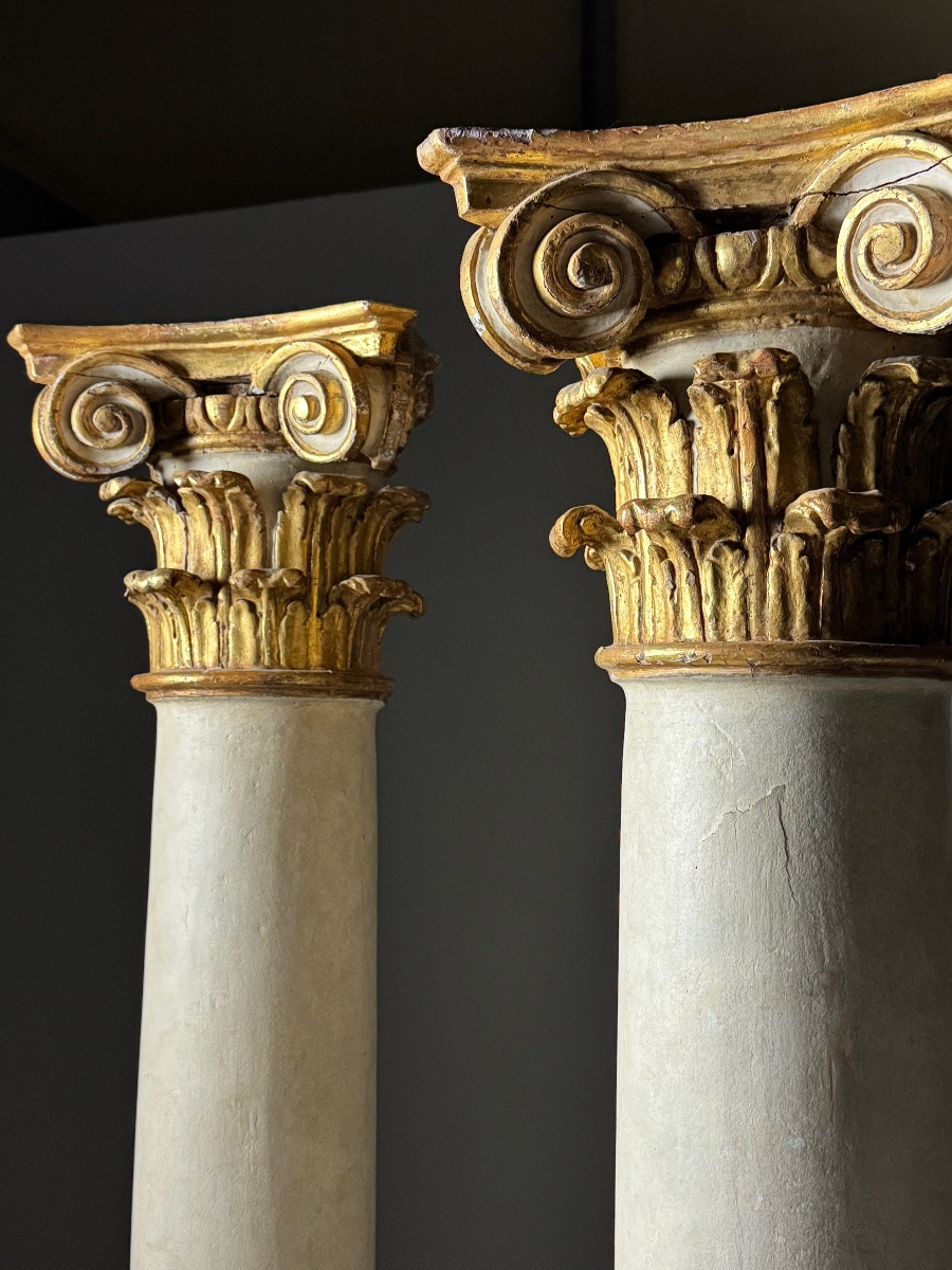 18th Century Columns With Gilded Capitals-photo-4
