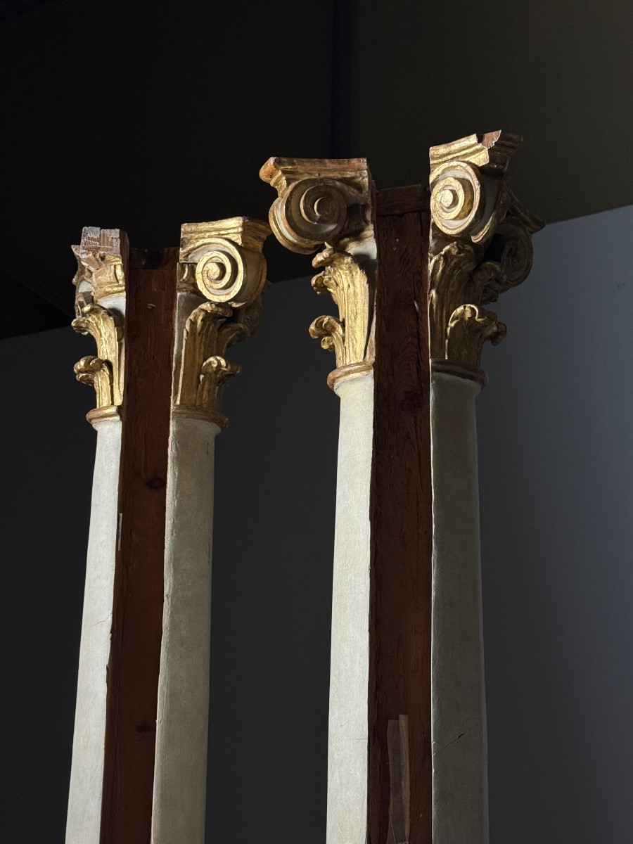 18th Century Columns With Gilded Capitals-photo-6