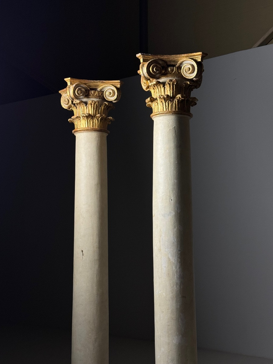 18th Century Columns With Gilded Capitals