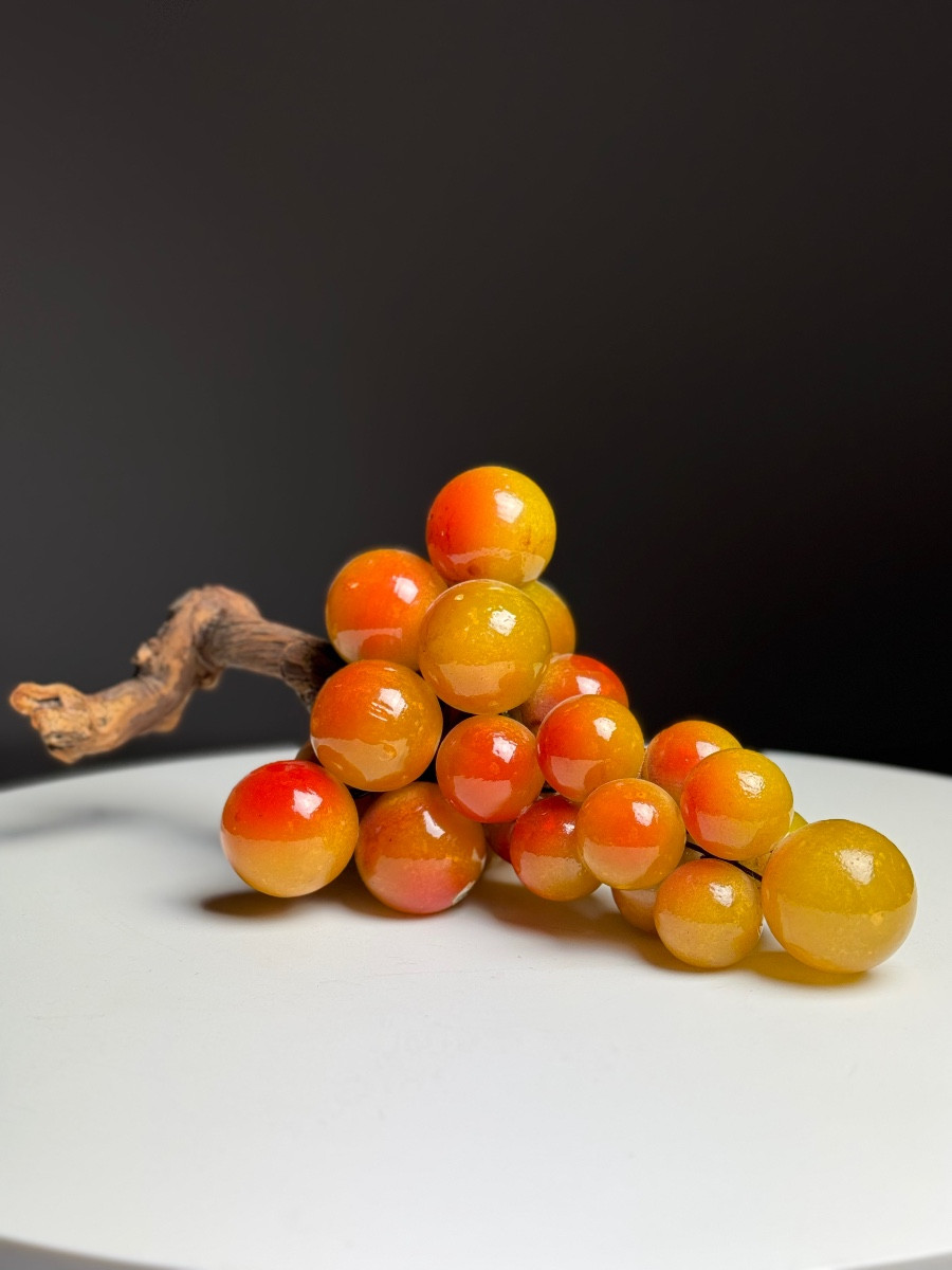 Vintage Alabaster Grape Clusters