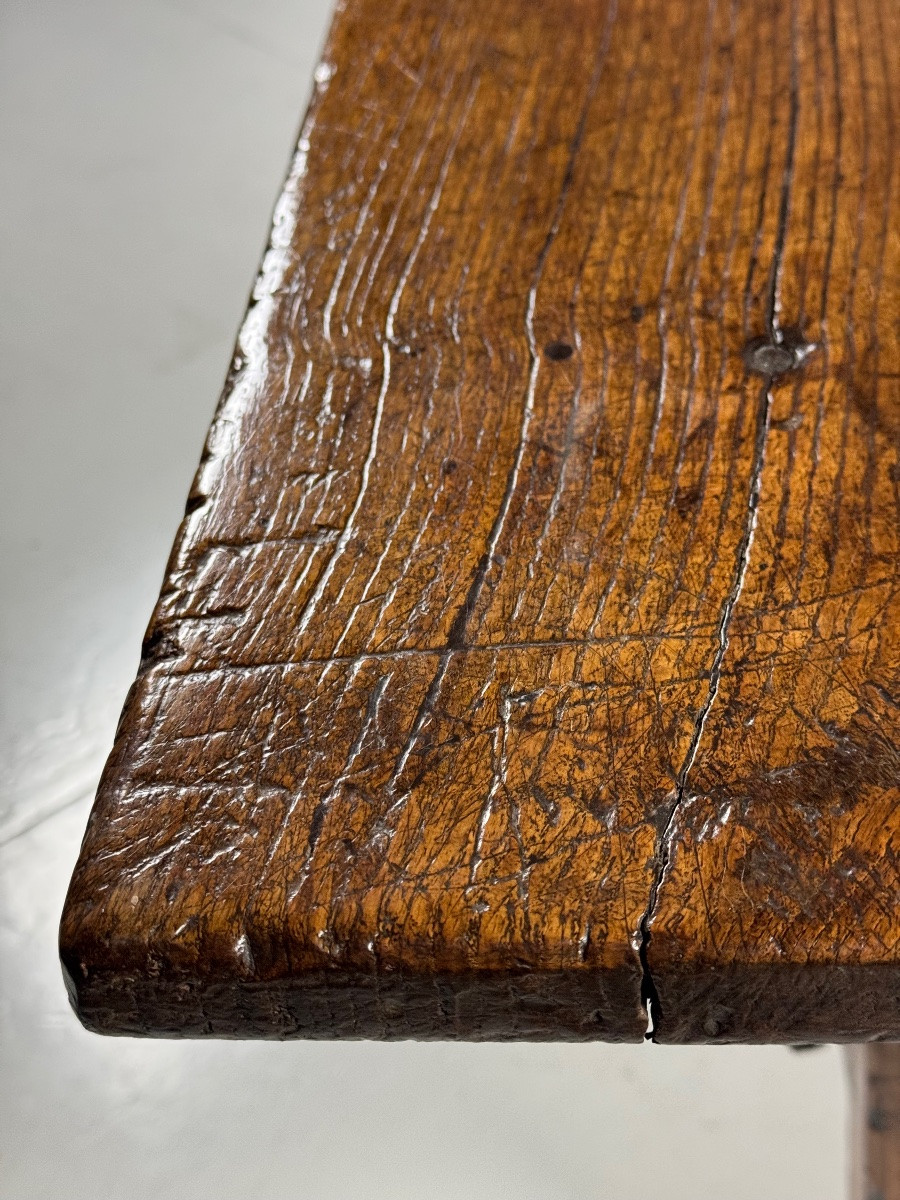 Table basse espagnole du XIXe siècle-photo-2
