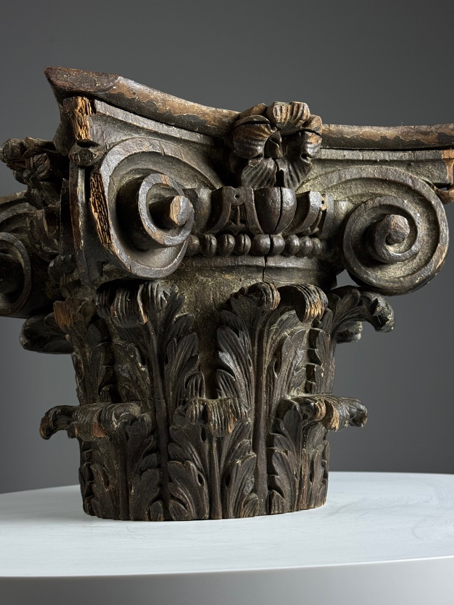 18th Century French Capital Oak-photo-4
