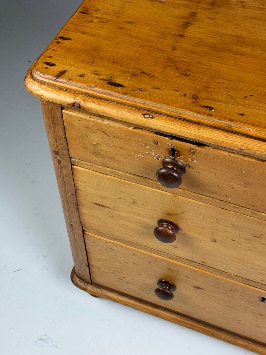 English Pine Chest Of Drawers, 19th Century-photo-5