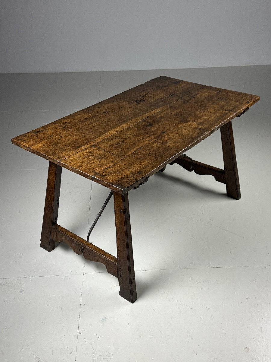 Antique Spanish Table From The 18th Century-photo-7