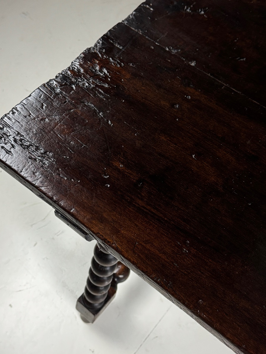 18th Century Spanish Bobbin Table-photo-1