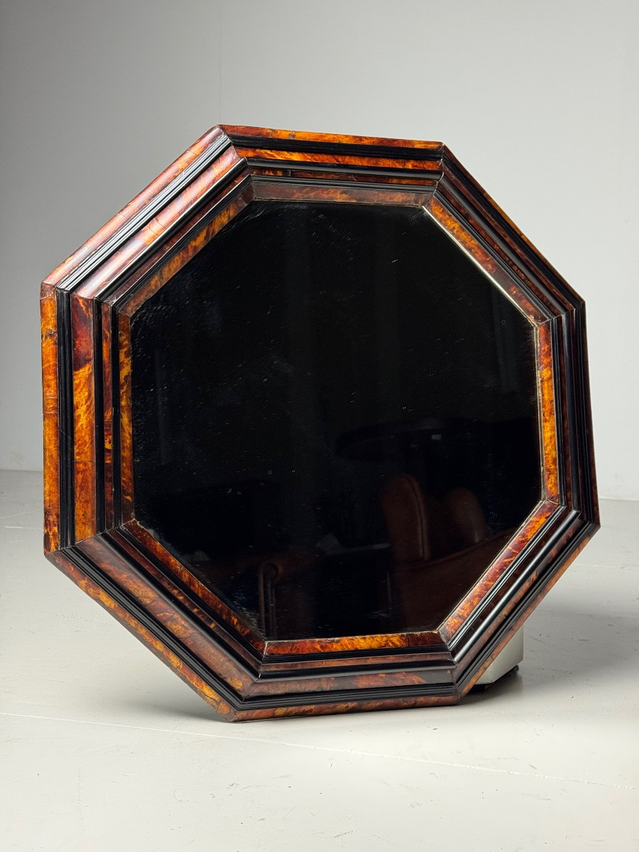 Octagonal Tortoise Mirror, Circa 1800-photo-1