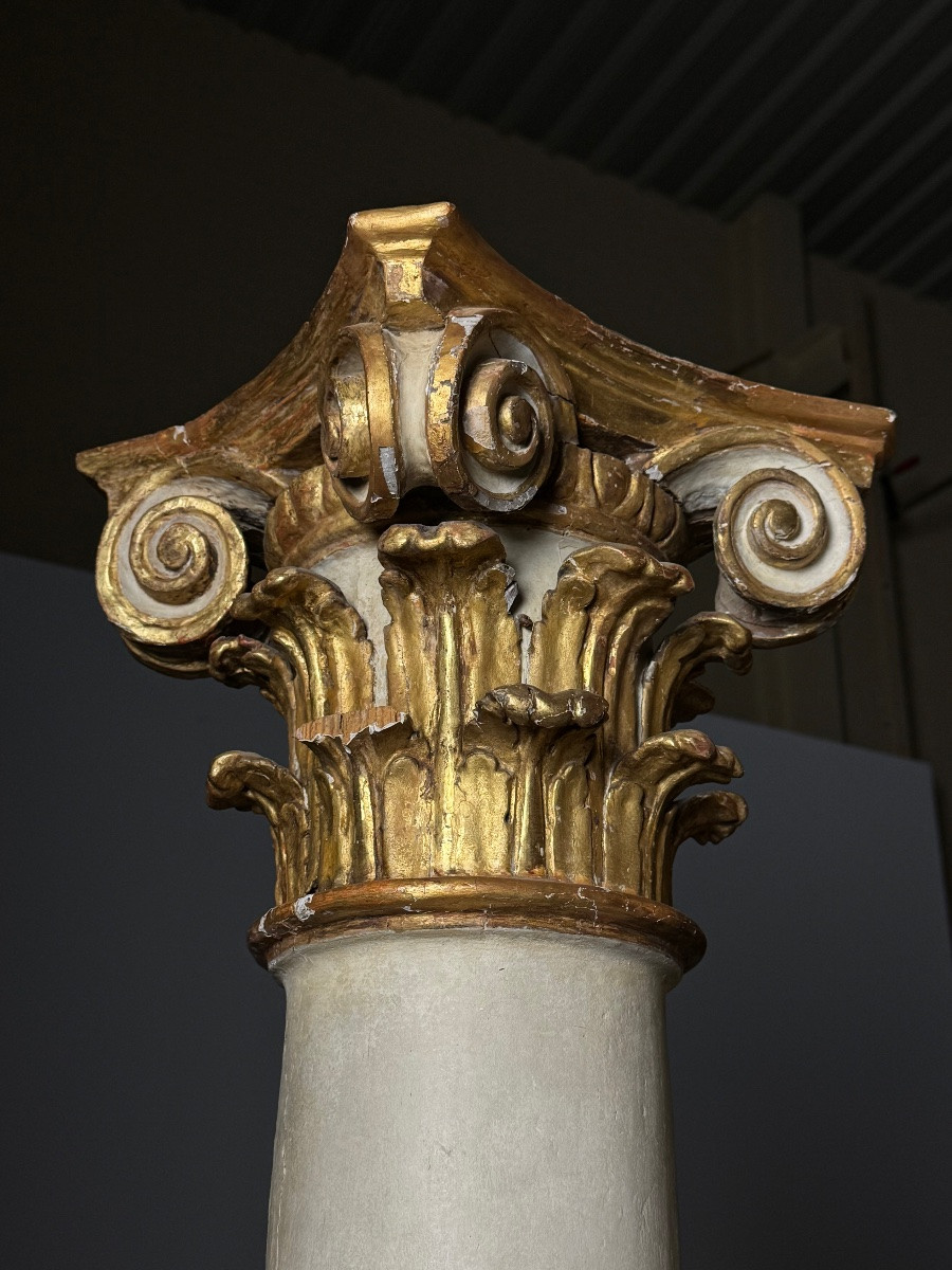 Colonnes du XVIIIe siècle avec chapiteaux dorés-photo-3