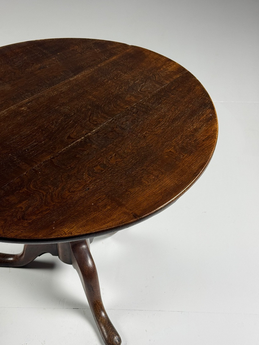 Tilting Tabletop In Antique English Oak-photo-2