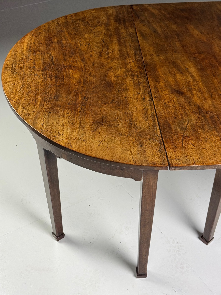 19th Century English Table-photo-5