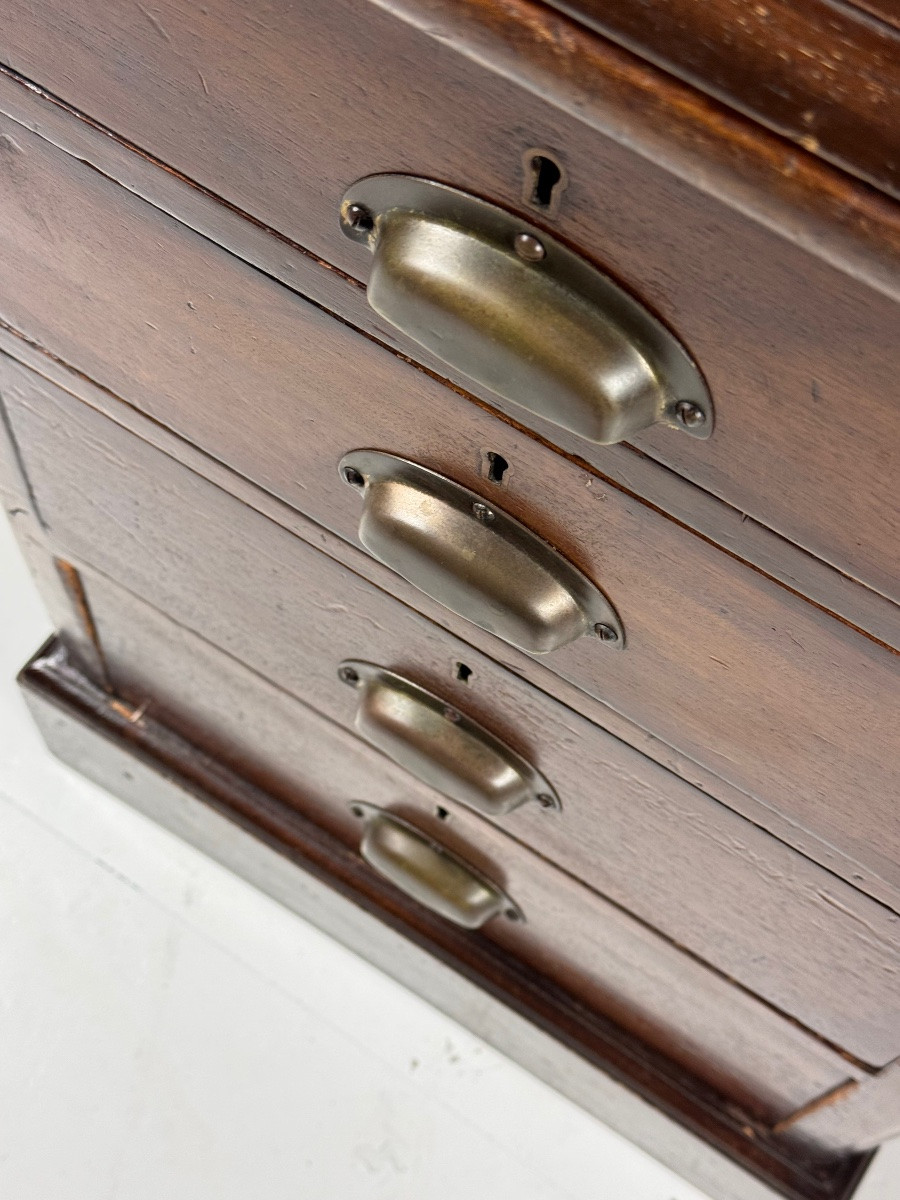 Classic English Desk, Circa 1900-photo-4