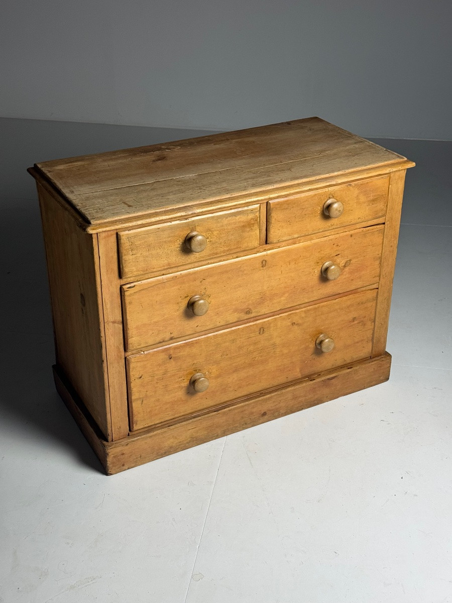 19th Century English Pine Chest Of Drawers-photo-7